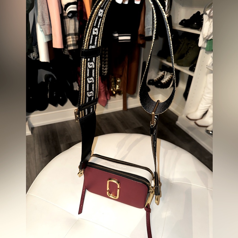 Authentic worn twice Marc Jacobs Snapshot bag Excellent condition